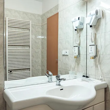 Hurikán 63 Gasthof Havlíčkův Brod